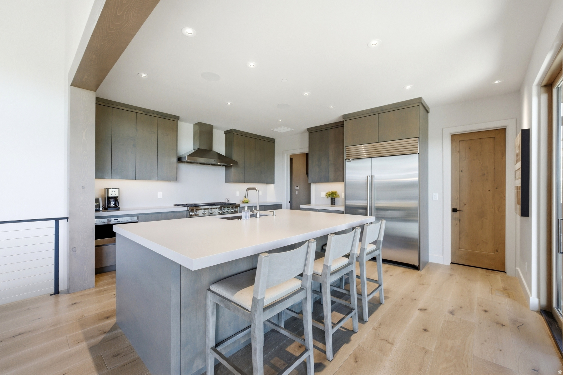 PROMONTORY PAINTED SHORES - Residential