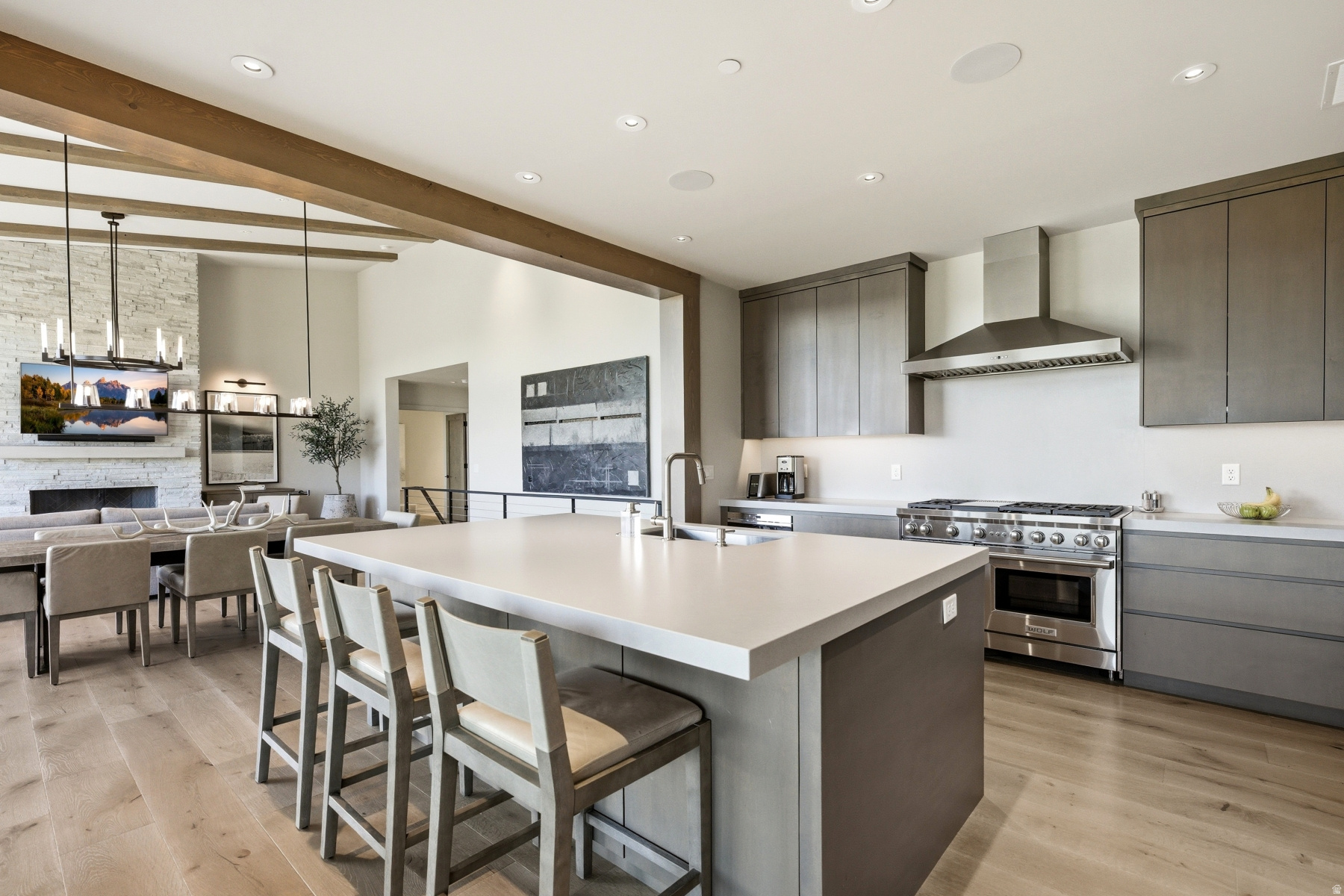 PROMONTORY PAINTED SHORES - Residential