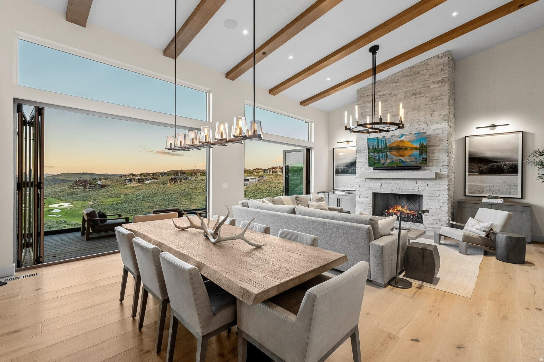 PROMONTORY PAINTED SHORES - Residential