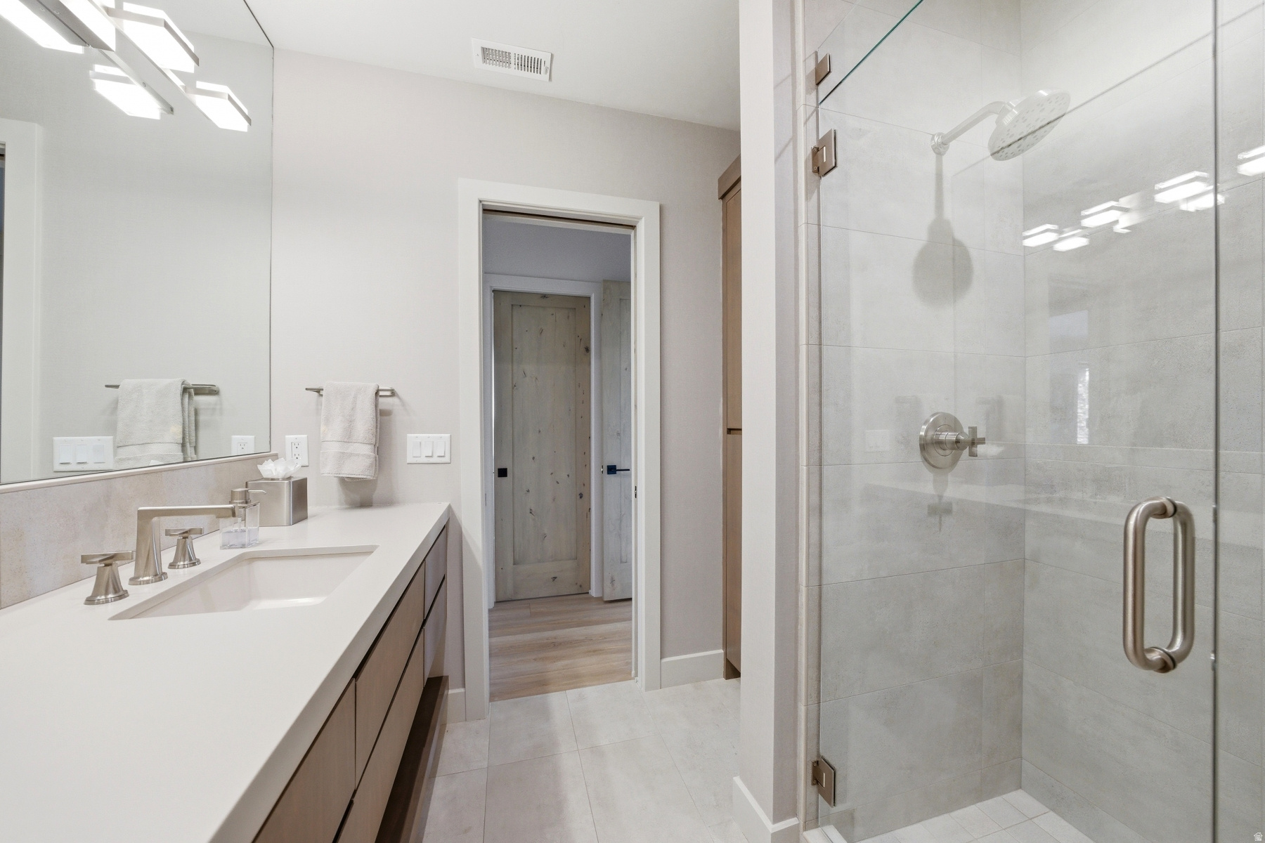 PROMONTORY PAINTED SHORES - Residential