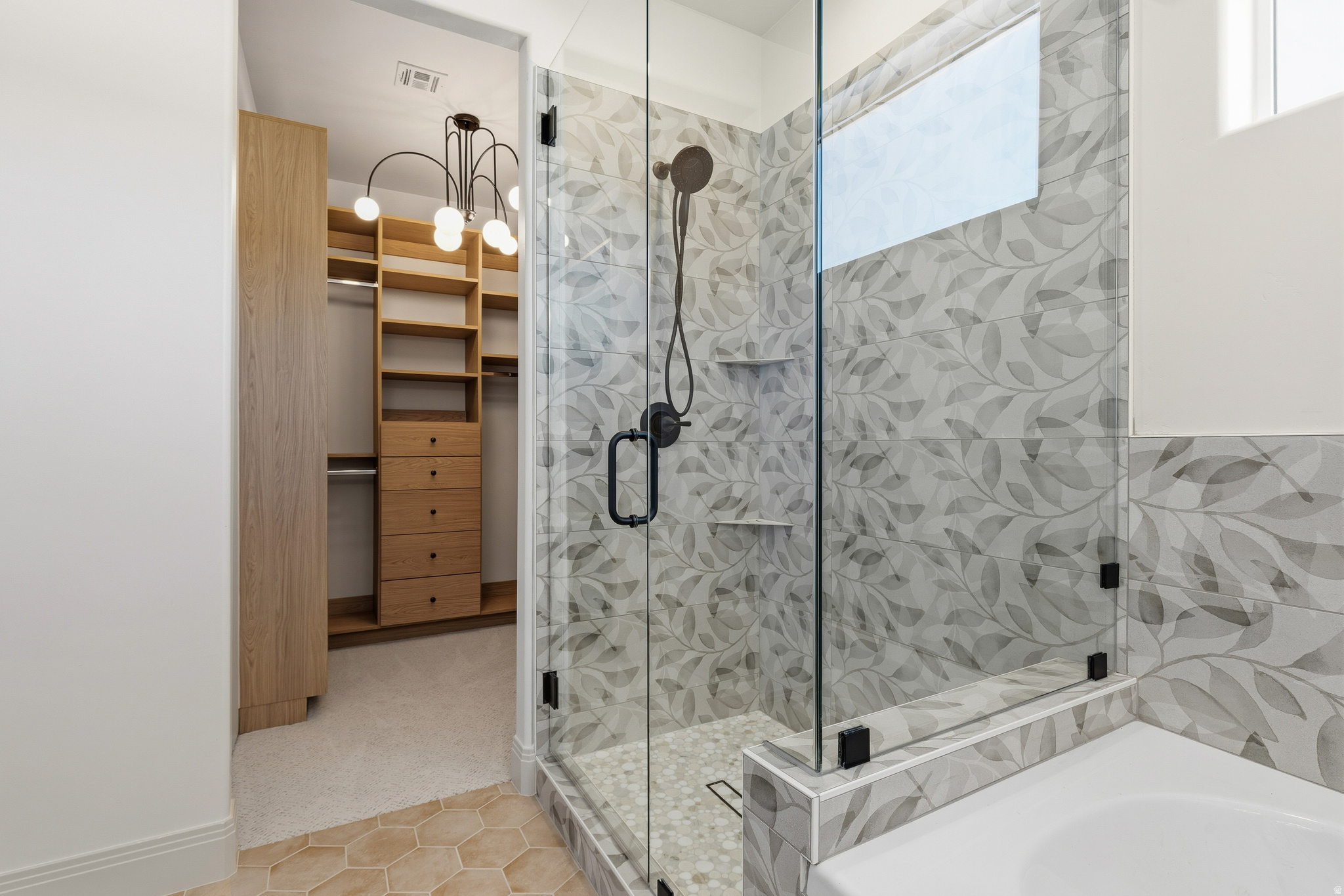 FALON RIDGE - Residential