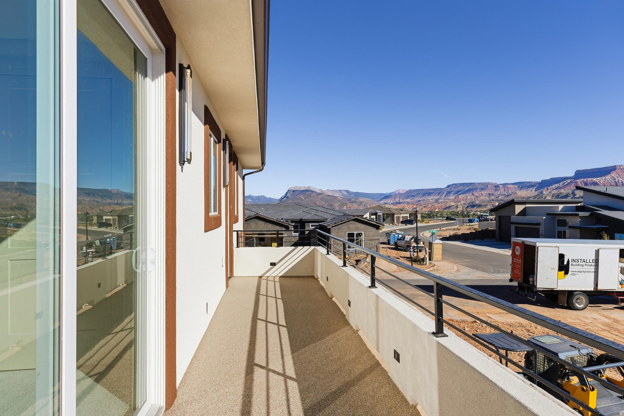 FALON RIDGE - Residential