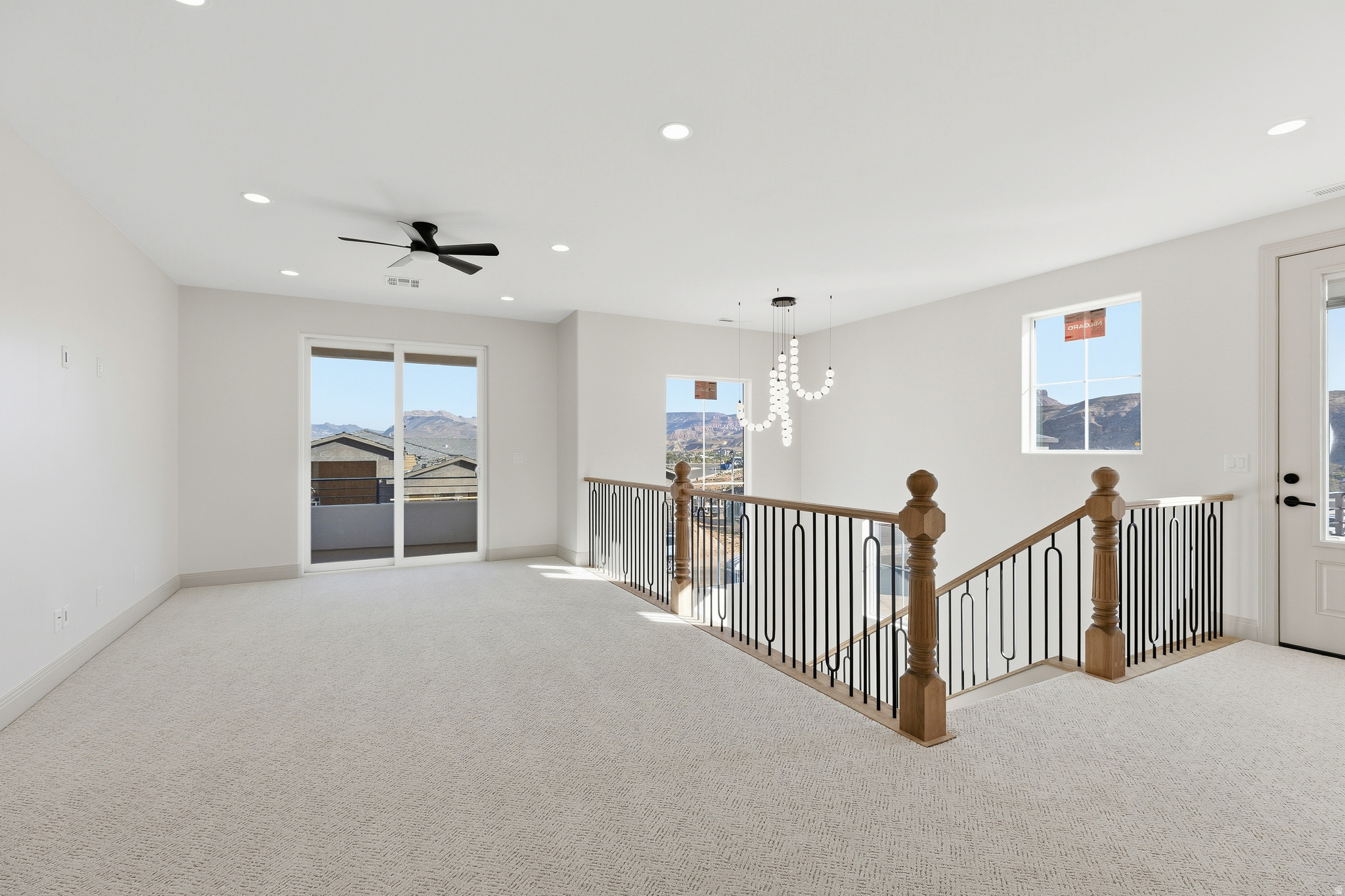 FALON RIDGE - Residential