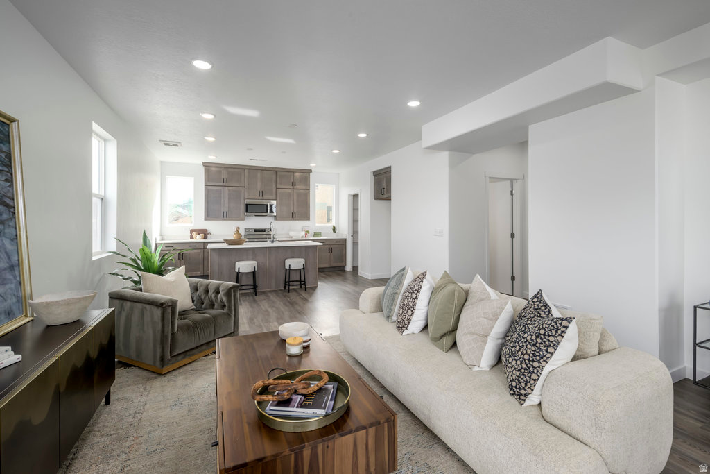 BULLION - Residential