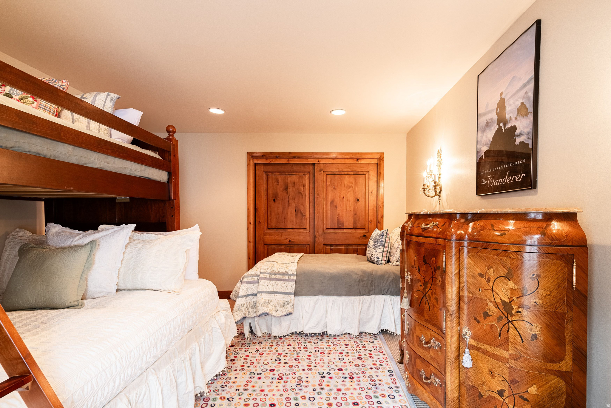 LAKESIDE - Residential Lease