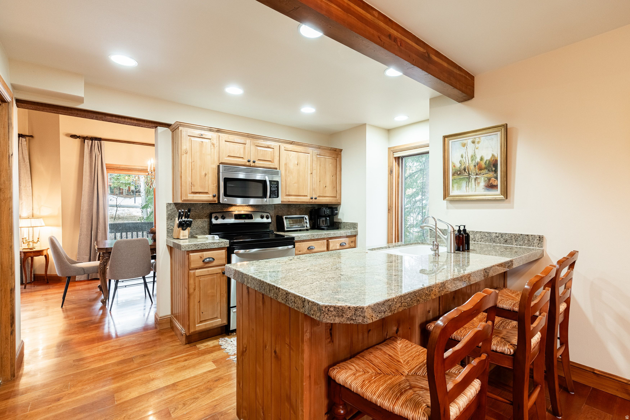 LAKESIDE - Residential Lease