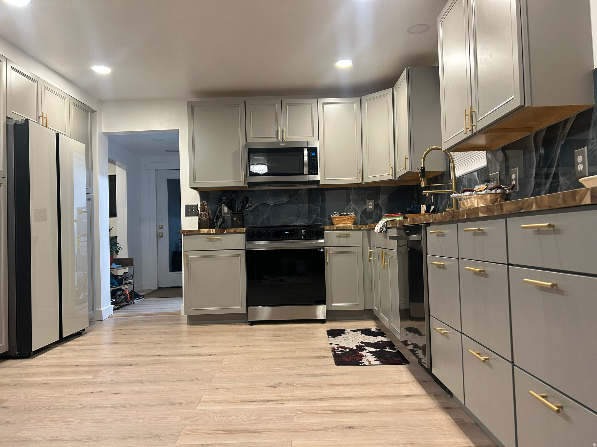 MIDWAY SURVEY - Residential