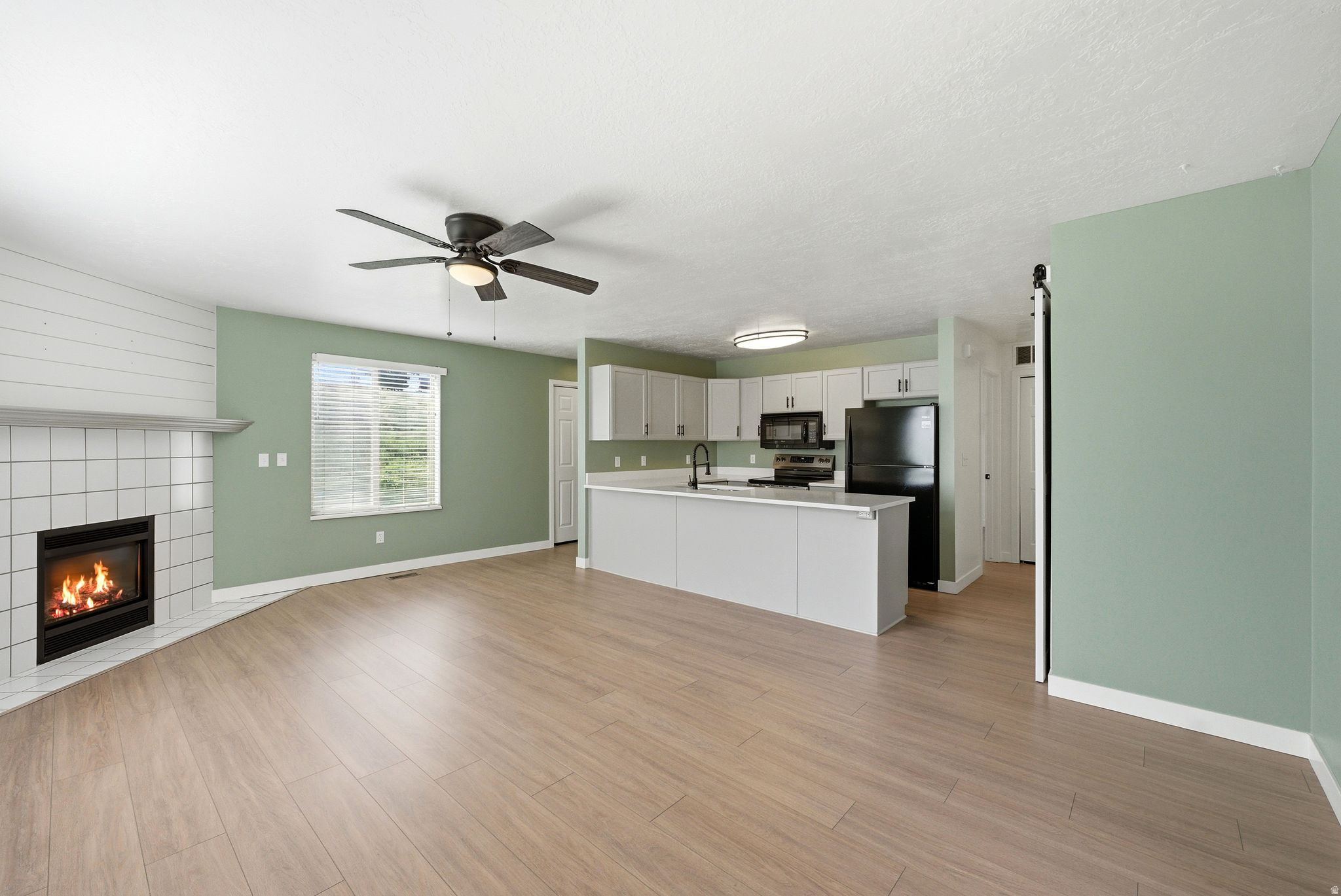 JEFFERSON PLACE COND - Residential