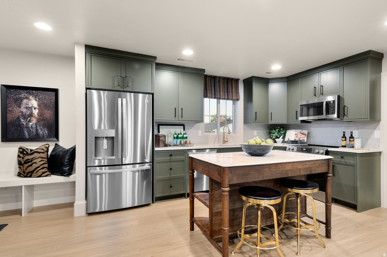 CRESTED PEAKS 13 - Residential