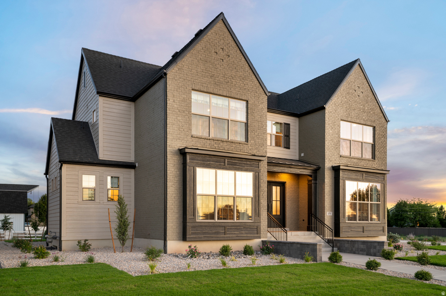 CRESTED PEAKS 13 - Residential