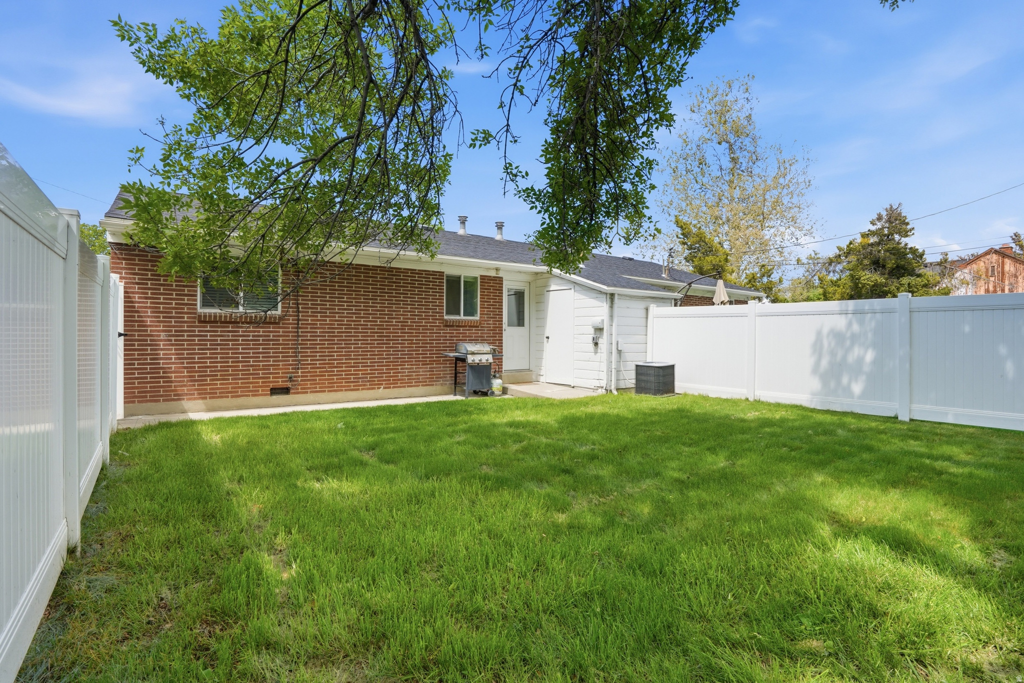 LUCKLAND SUB - Residential