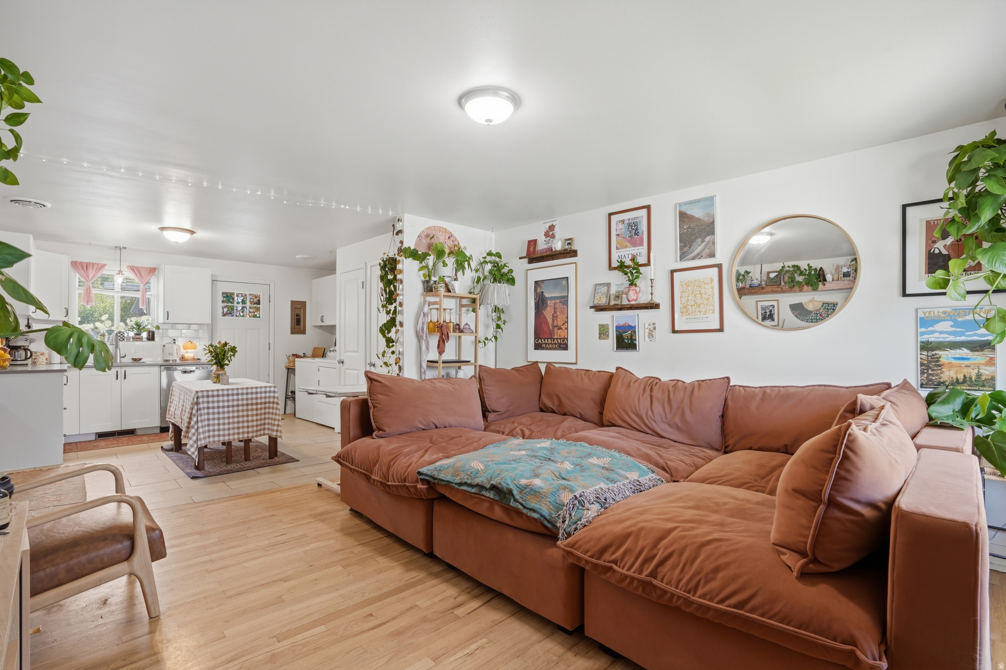 LUCKLAND SUB - Residential