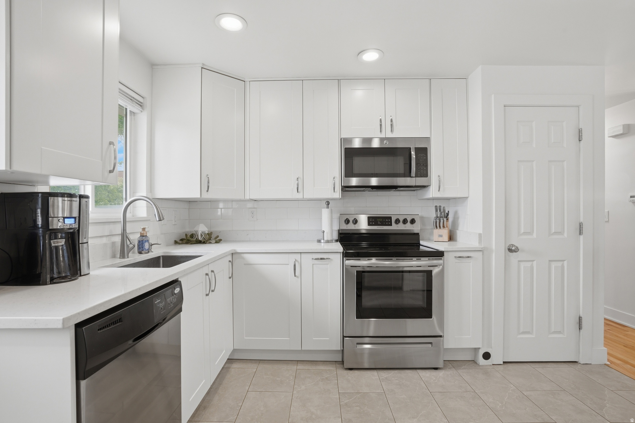 LUCKLAND SUB - Residential