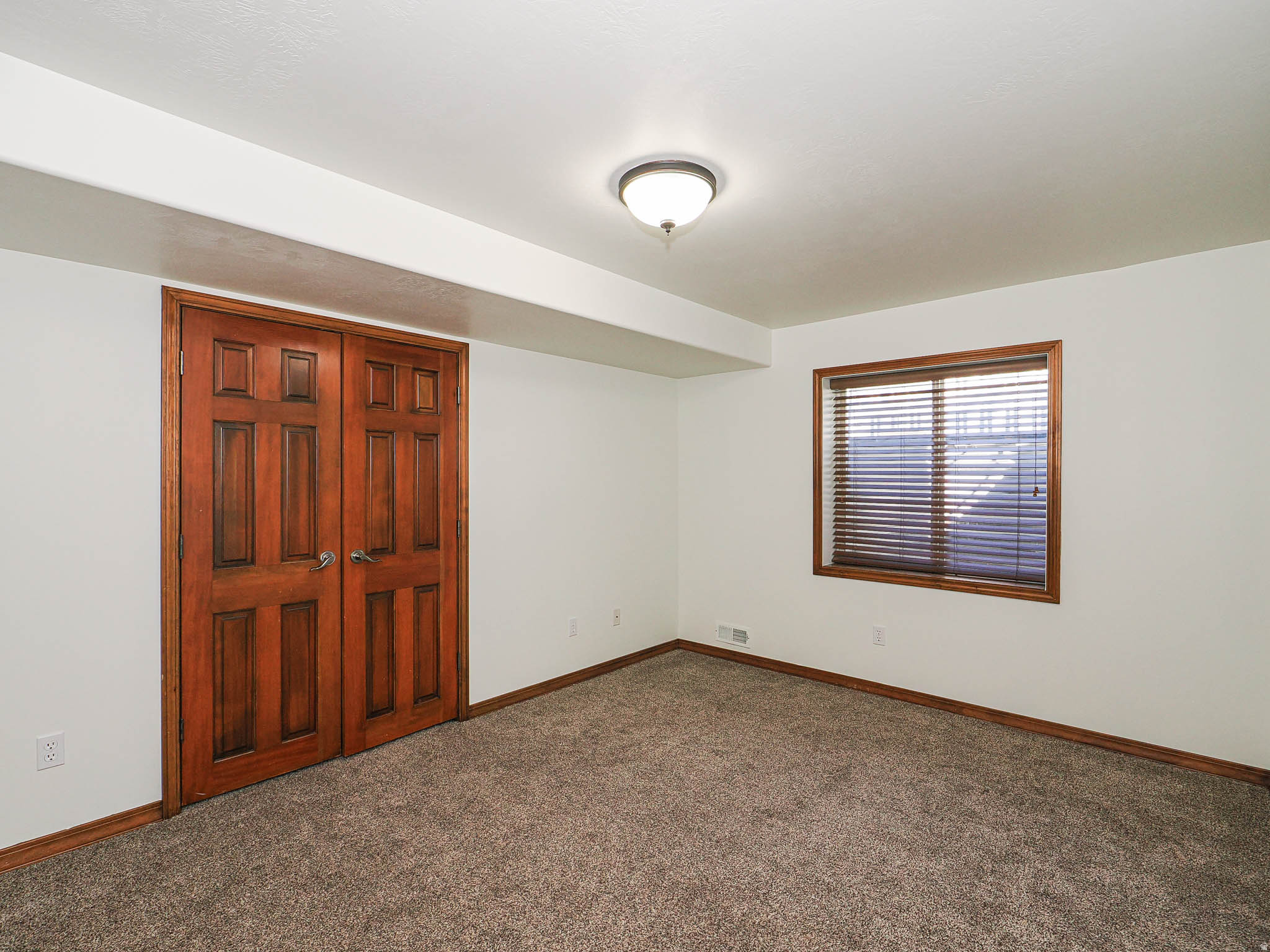 RIDGE - Residential