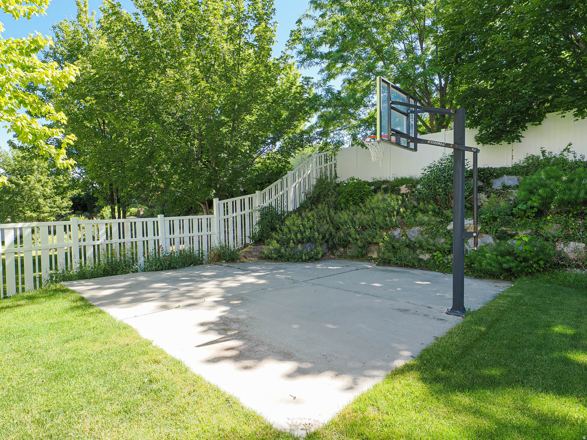 RIDGE - Residential