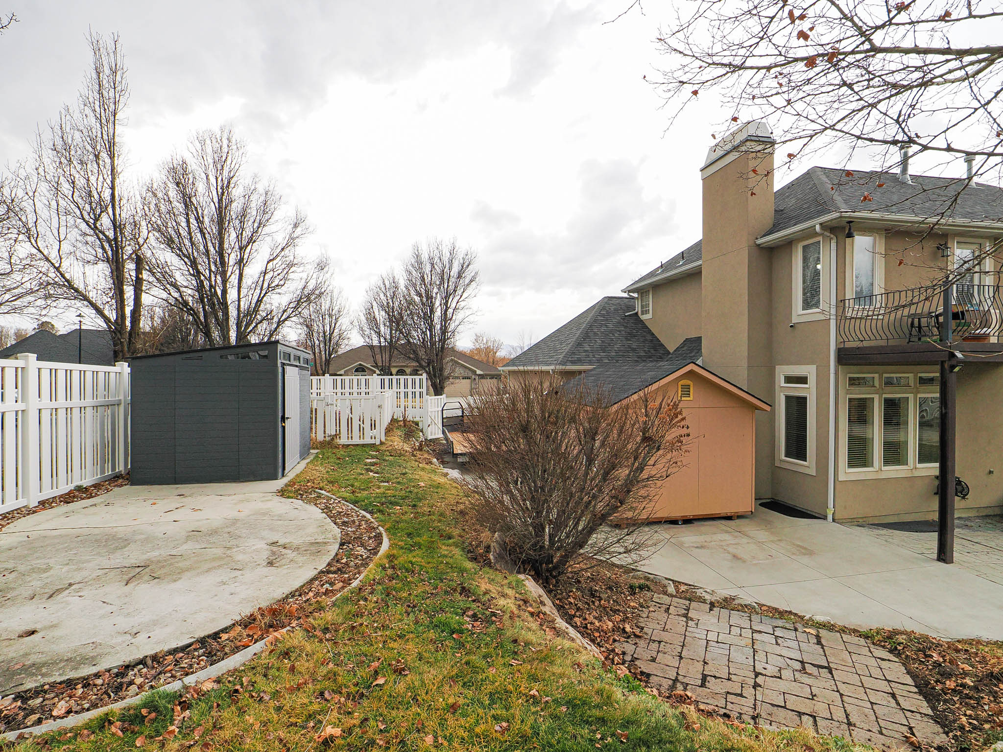 RIDGE - Residential