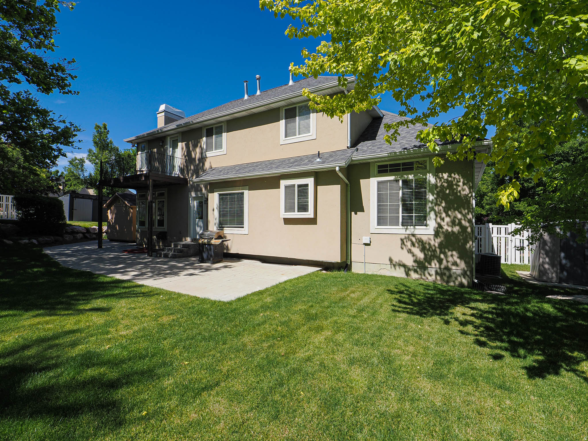 RIDGE - Residential