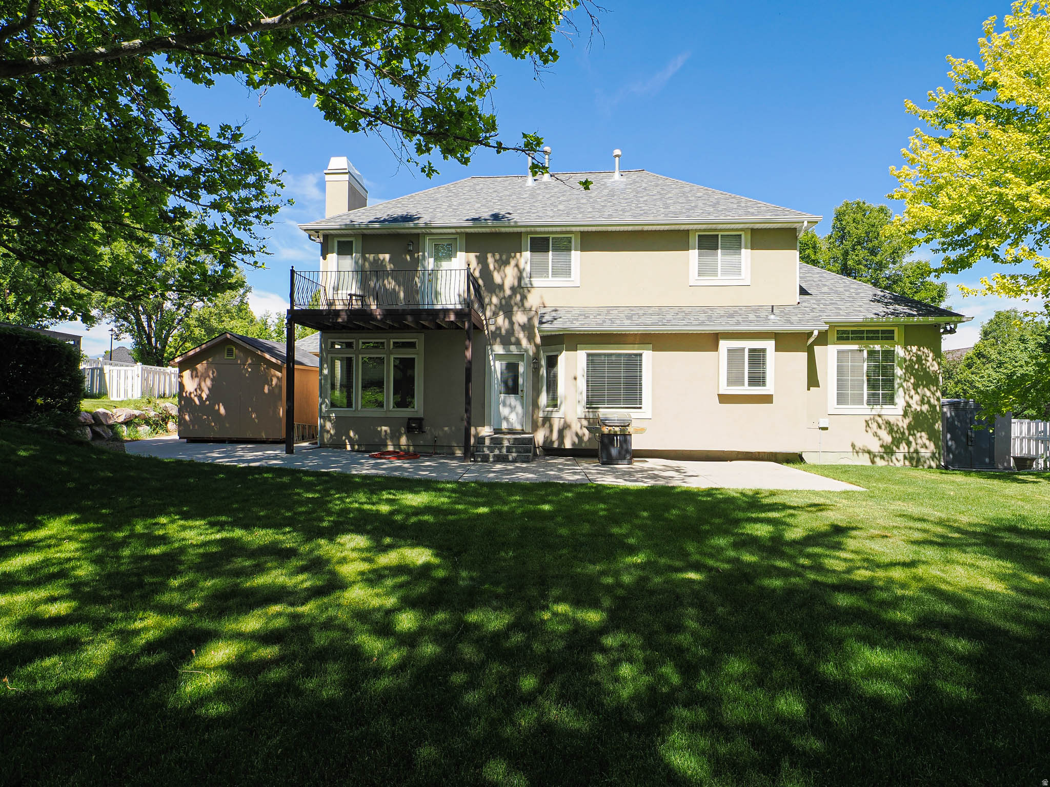 RIDGE - Residential