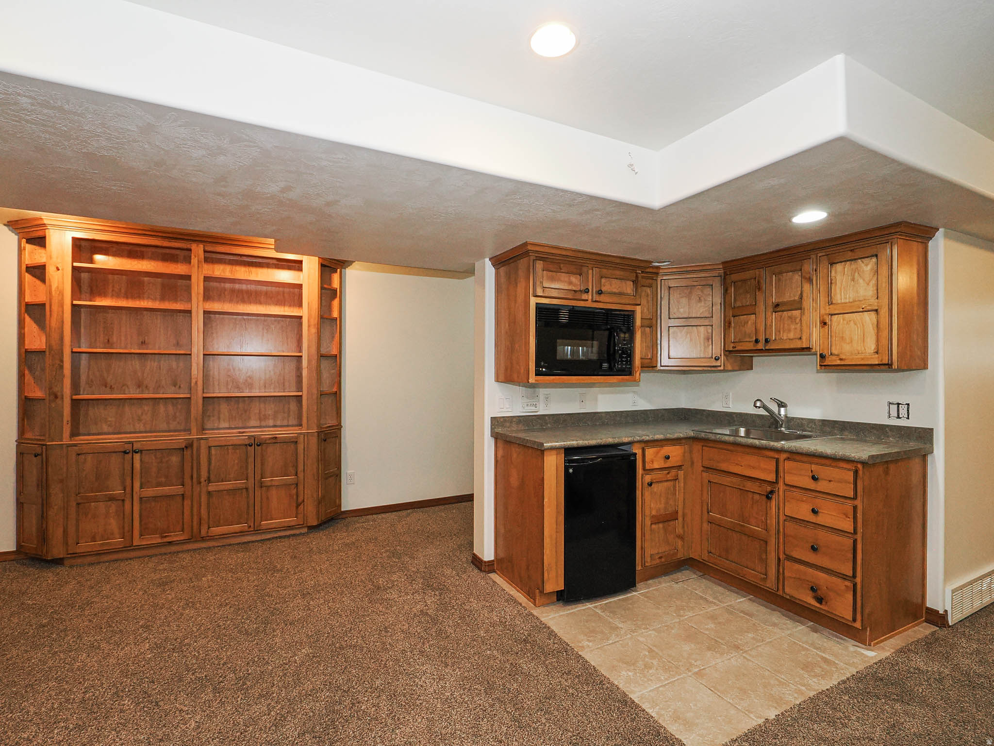 RIDGE - Residential