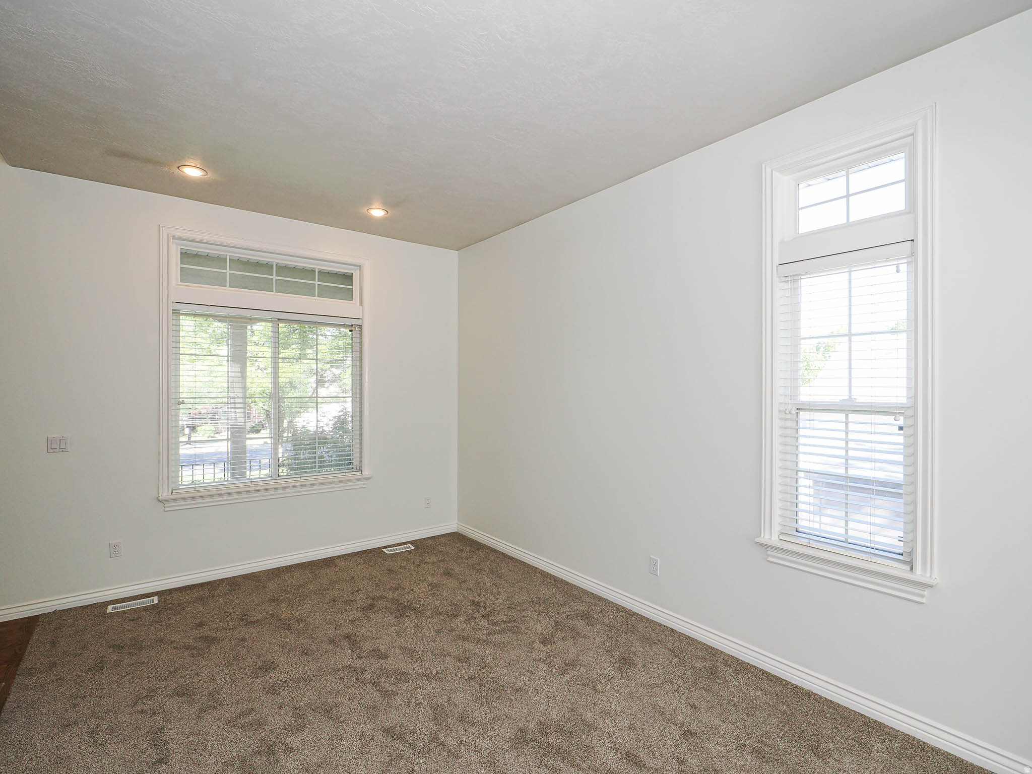RIDGE - Residential