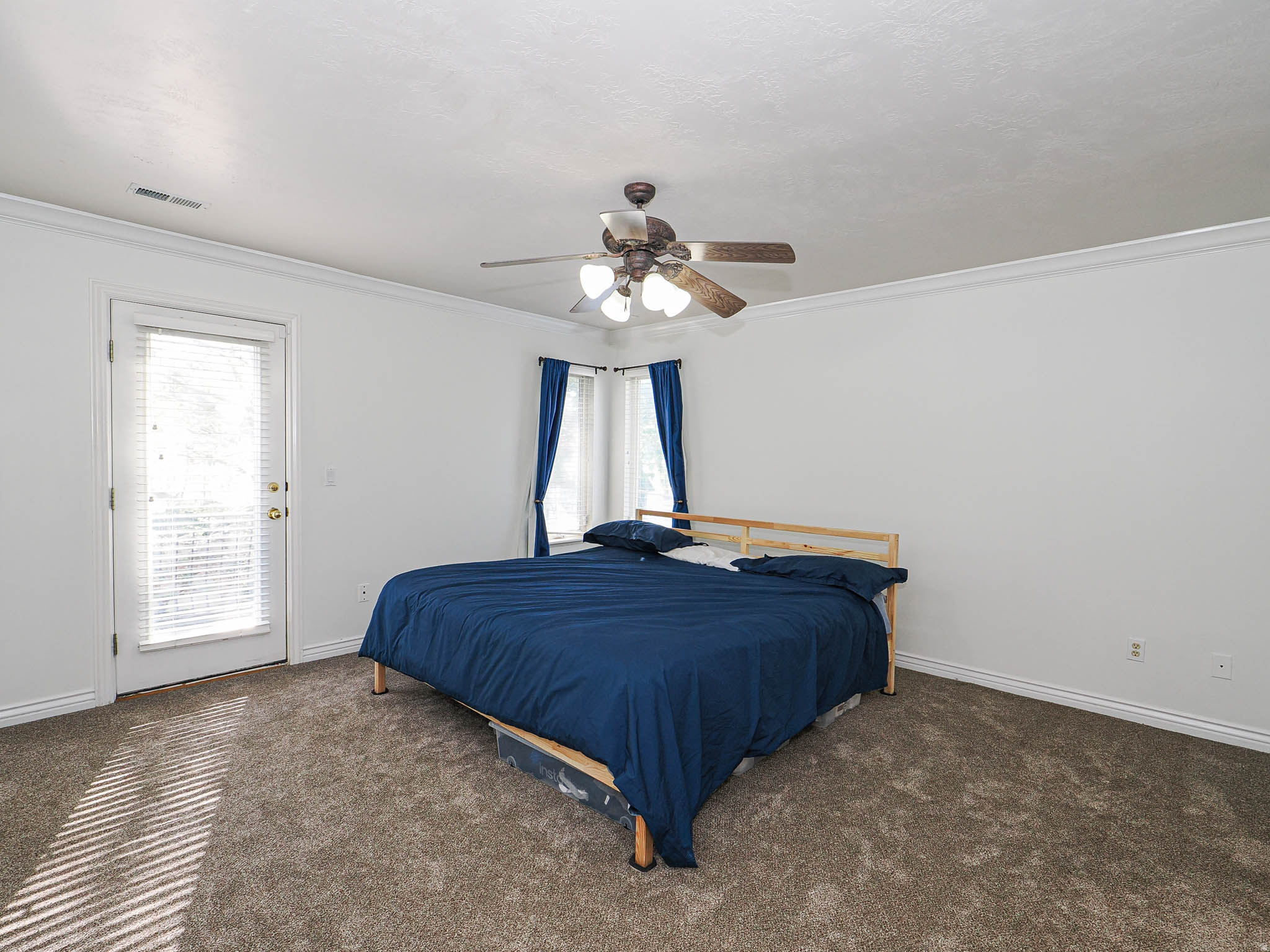 RIDGE - Residential