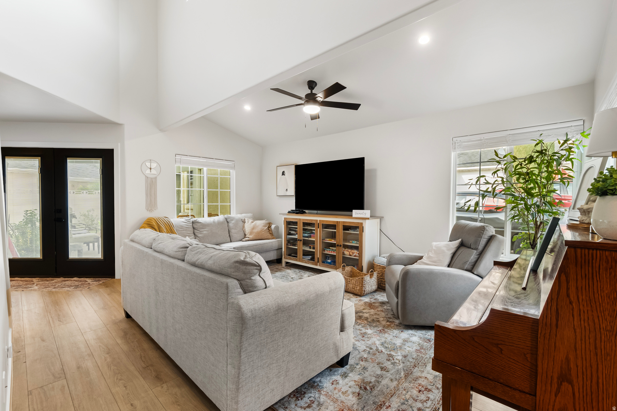 WINTERGARDEN TWIN HOMES - Residential