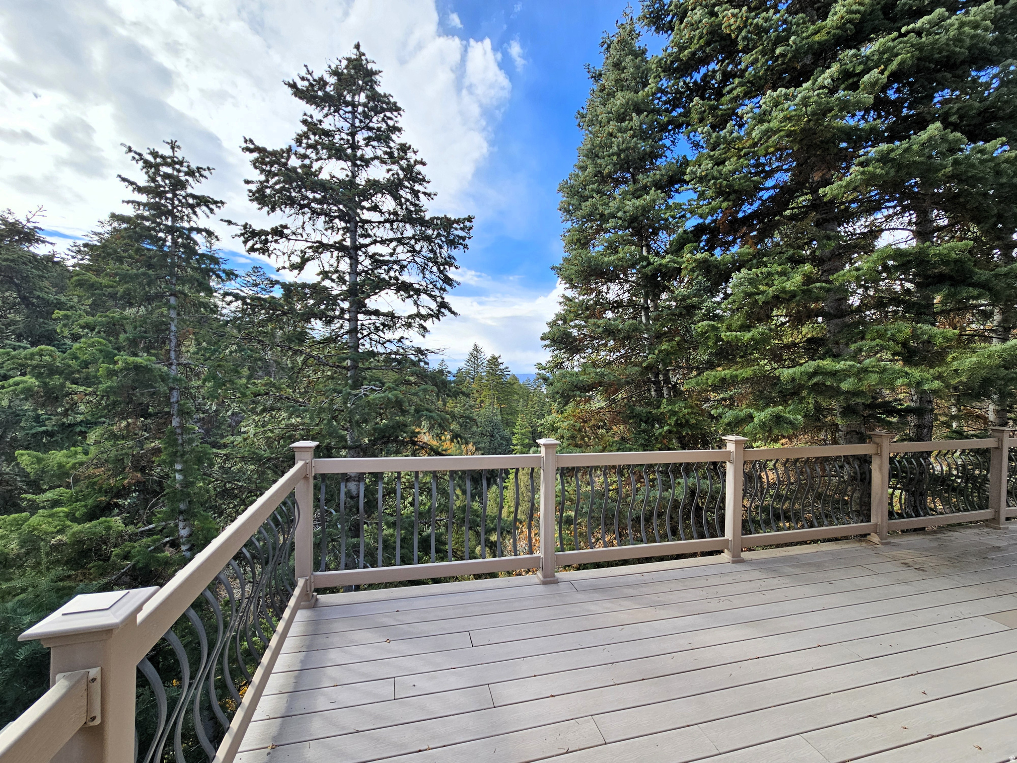 PINE CREEK RANCH VISTA SUBDIVISION - Residential