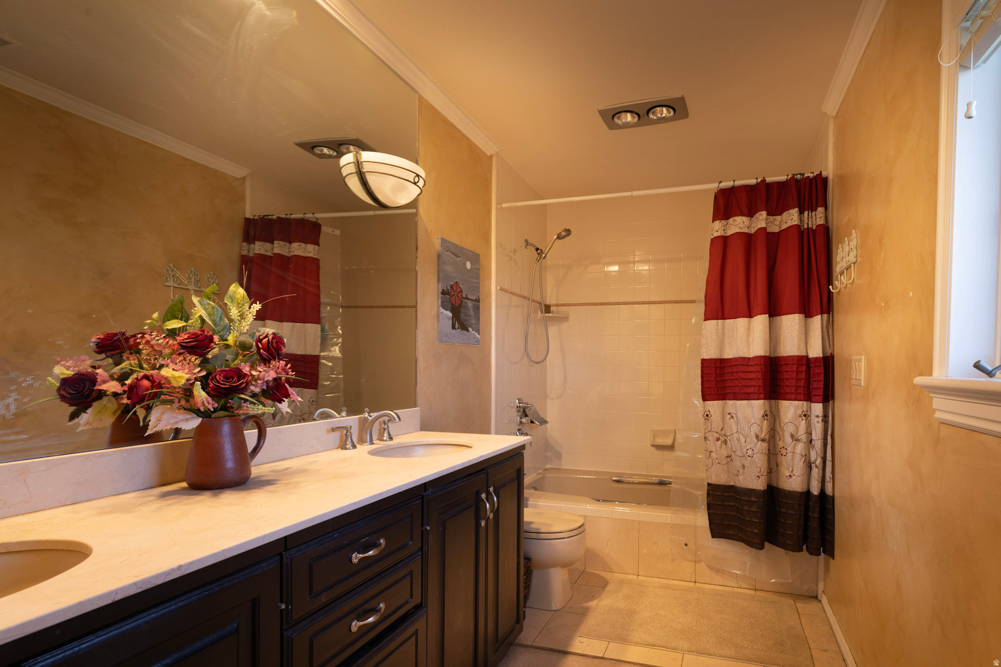 OAKRIDGE VILLAGE - Residential