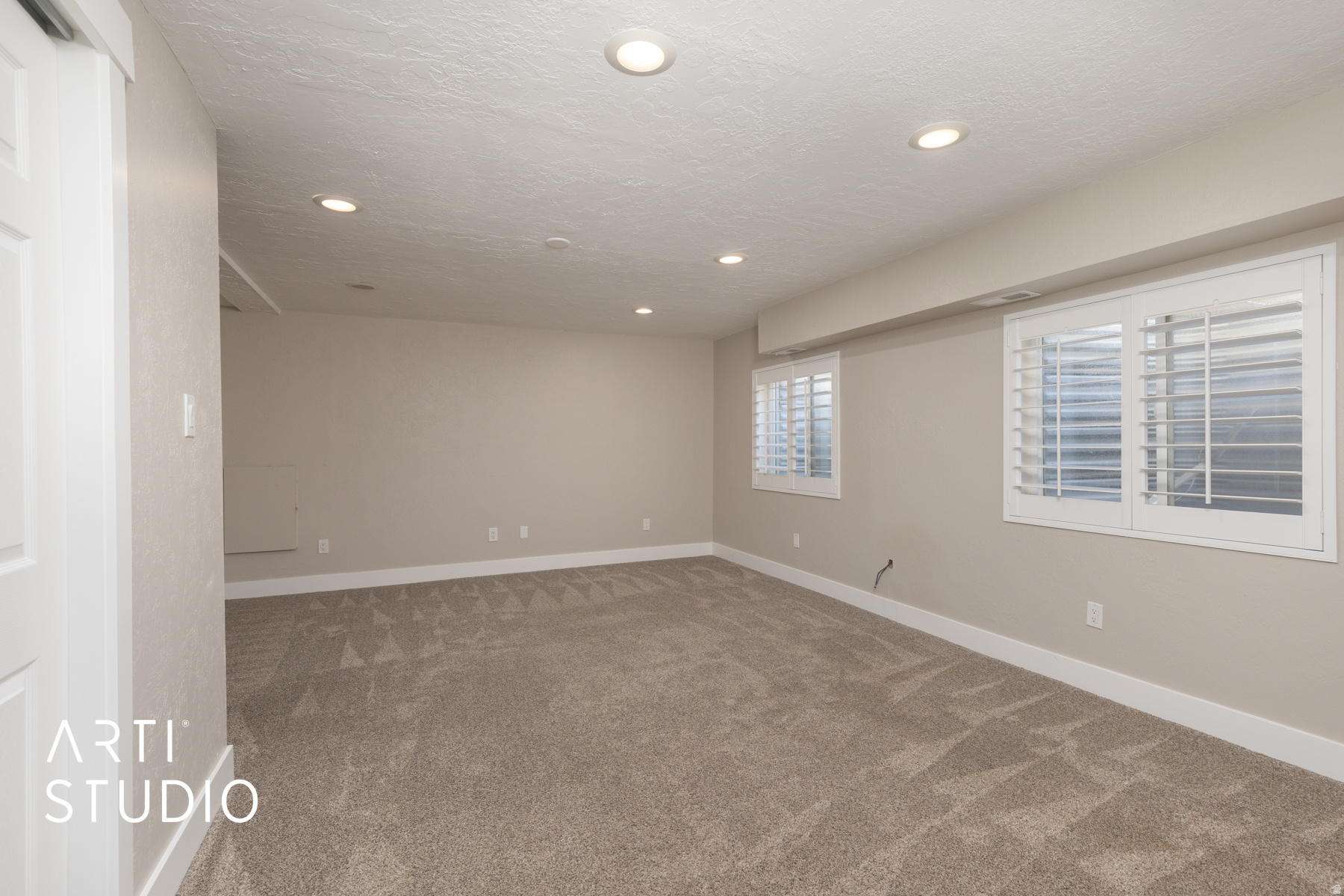 RIVER PARK - Residential