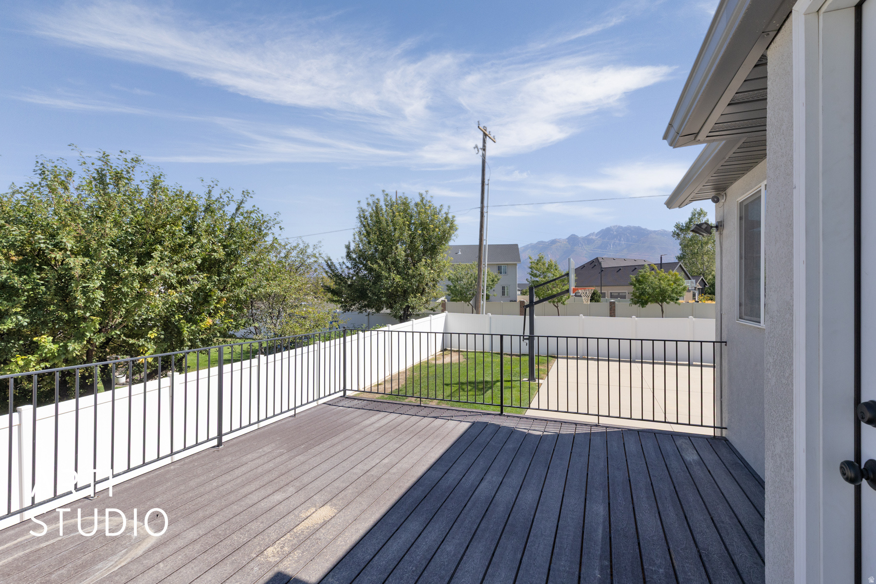RIVER PARK - Residential