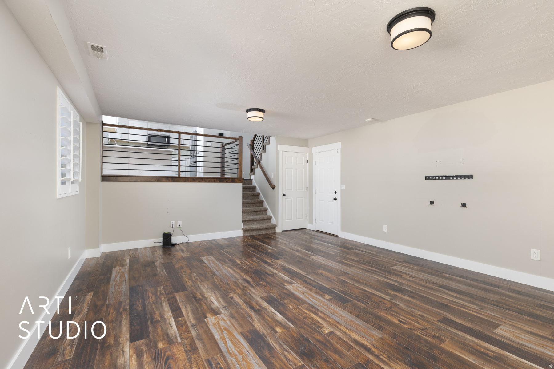 RIVER PARK - Residential