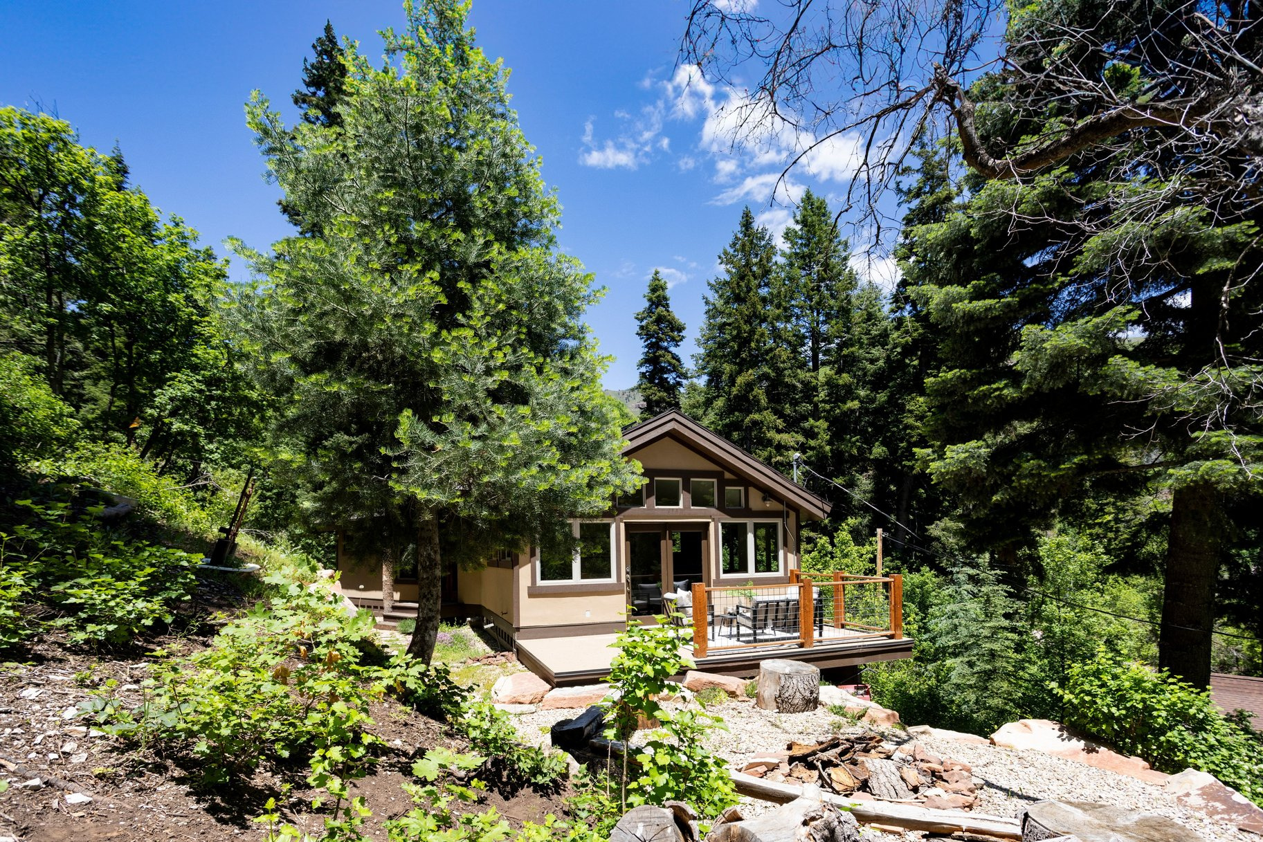 THE GROVES - Residential