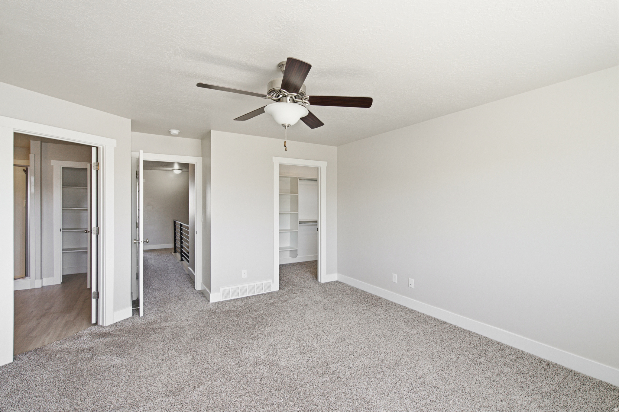 PONY EXPRESS TOWNE - Residential