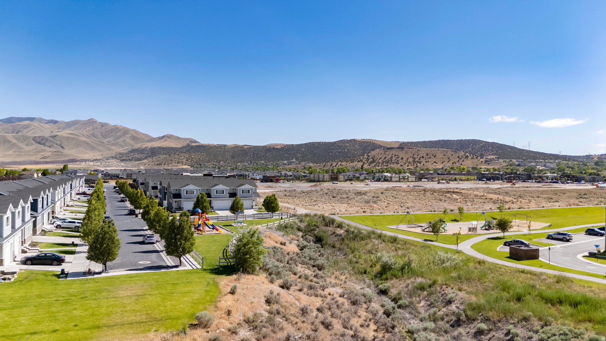 PONY EXPRESS TOWNE - Residential