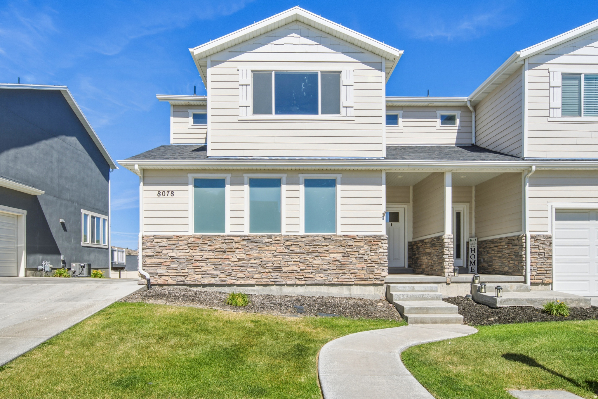 Vacant, move-in-ready end-unit in Pony Express Townes with Wasatch, Timpanogos, and Utah Lake views. Open concept, granite counters, 2-car garage, built 2020. Seller offering up to $10,000 toward closing costs or rate buydown with an acceptable offer.