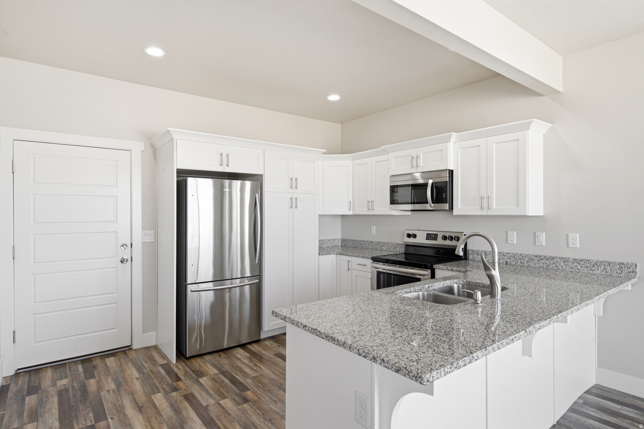 PONY EXPRESS TOWNE - Residential