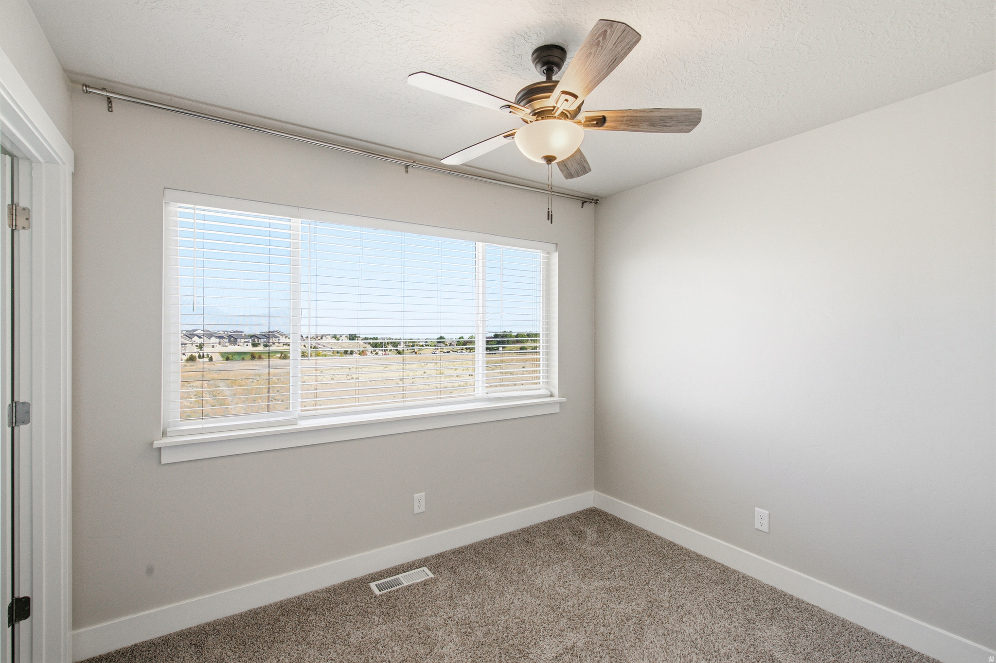 PONY EXPRESS TOWNE - Residential