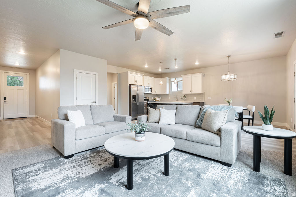 BLOOMINGTON HILLS - Residential