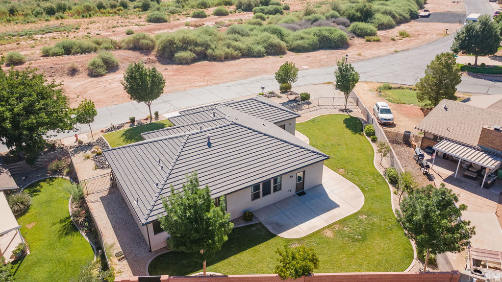 BLOOMINGTON HILLS - Residential