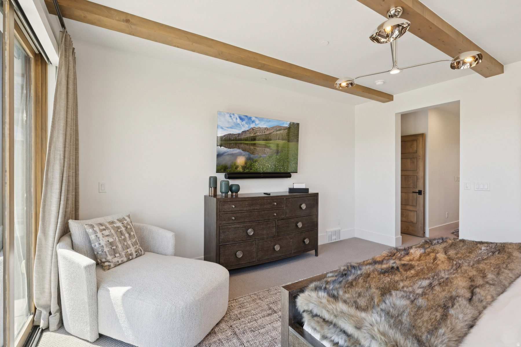 CLUBHOUSE VILLAS - Residential