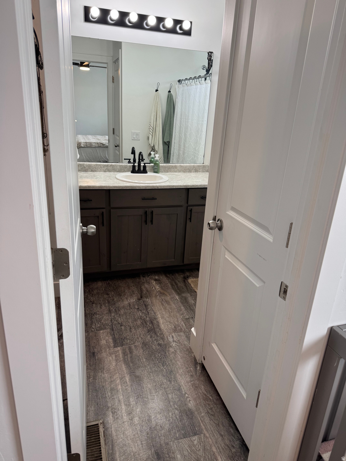 DESERET HIGHLANDS - Residential