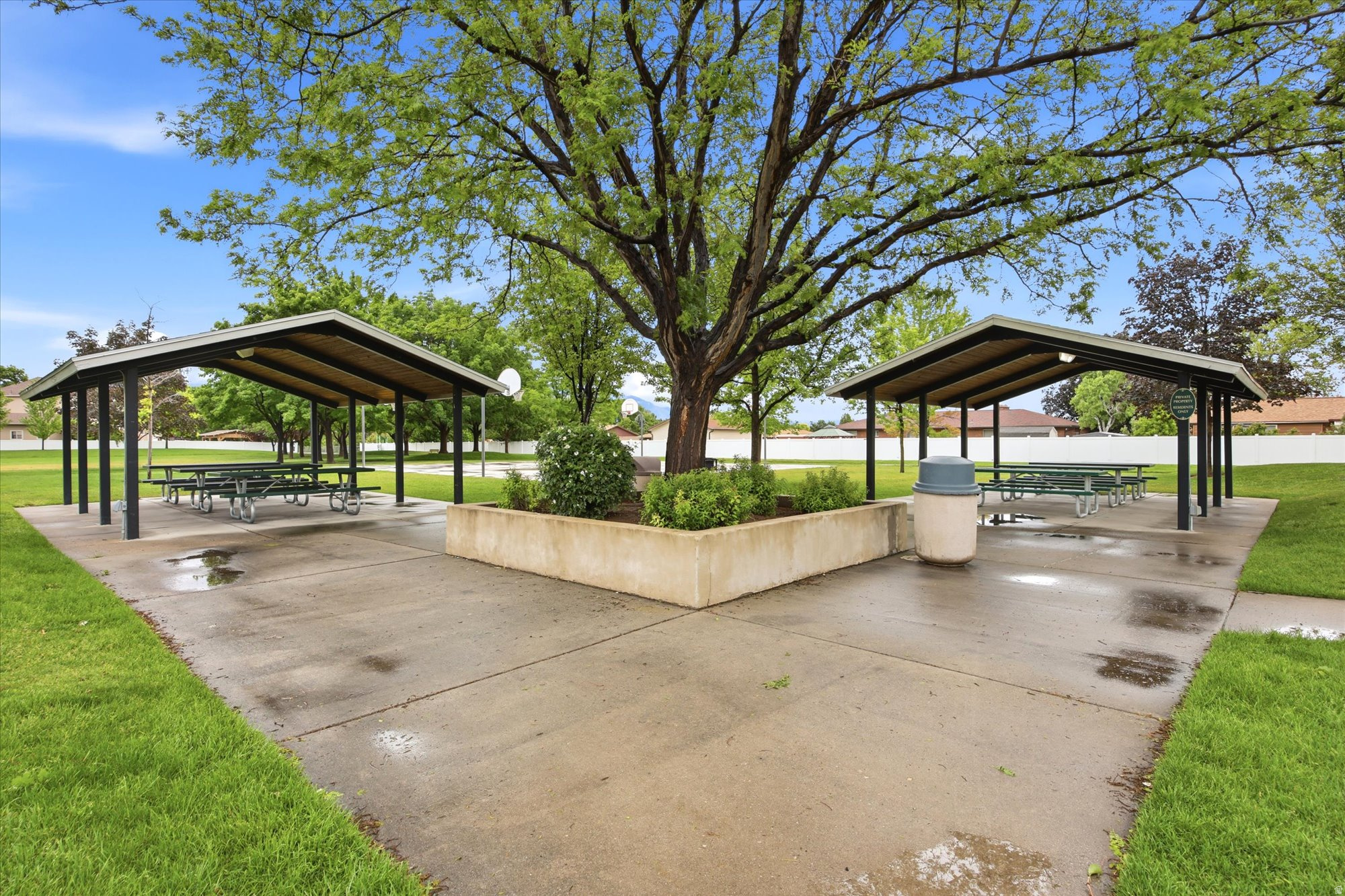 HIGHLAND - Residential