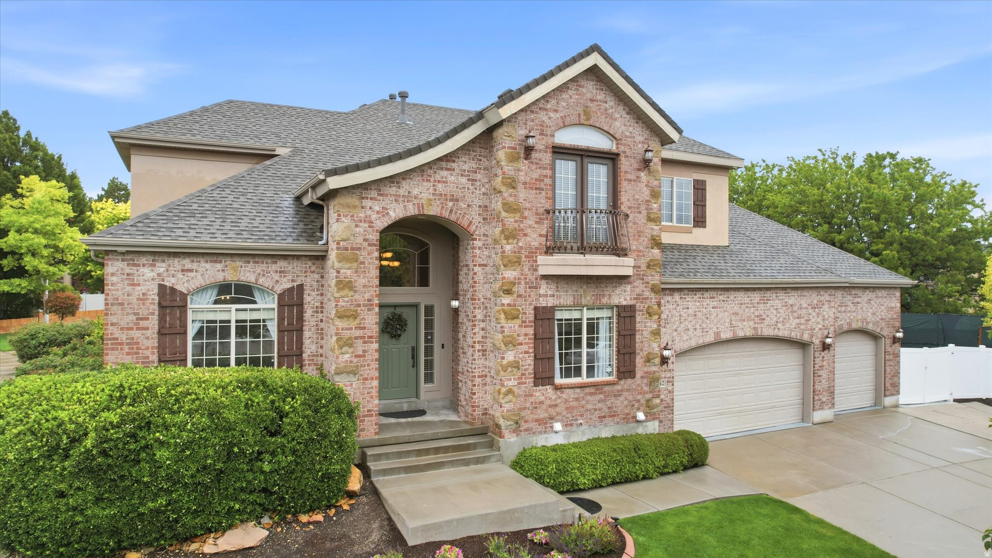 HIGHLAND - Residential