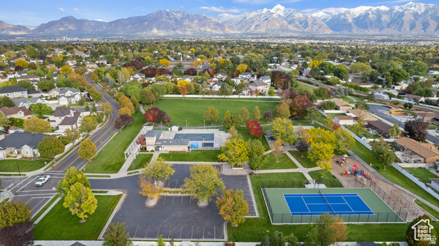 HIGHLAND - Residential