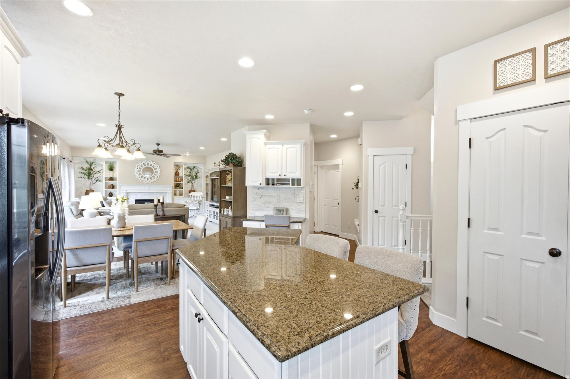 HIGHLAND - Residential