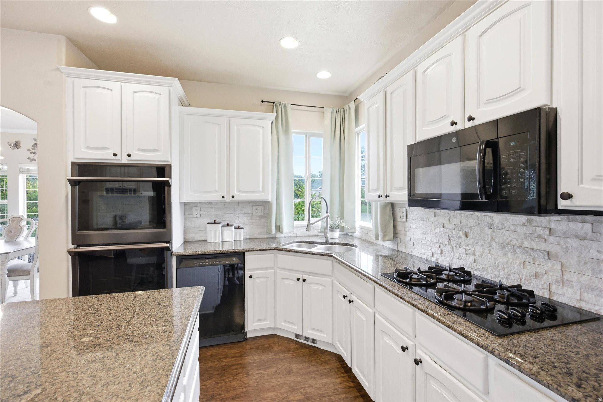 HIGHLAND - Residential