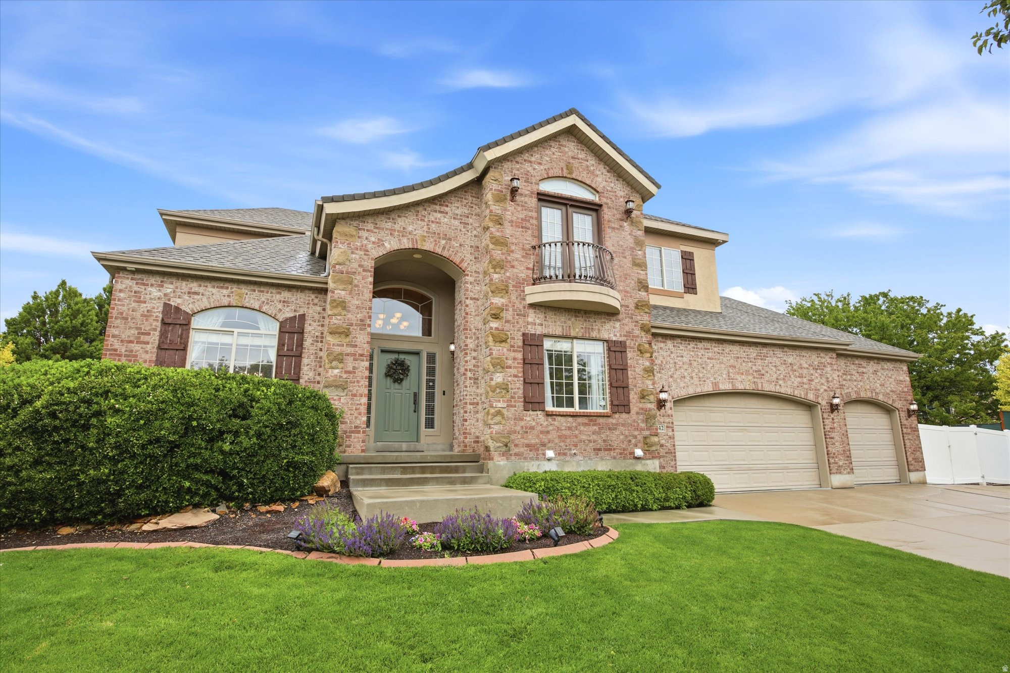 HIGHLAND - Residential