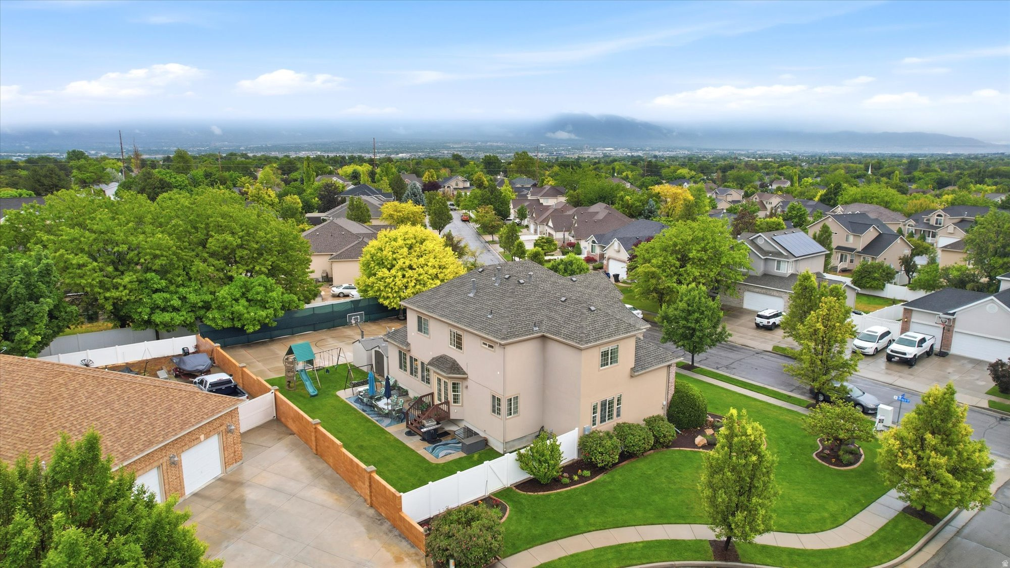 HIGHLAND - Residential