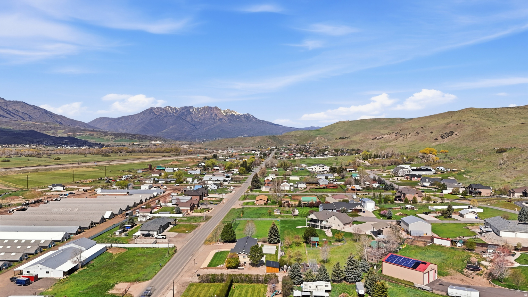SPRING HOLLOW - Residential