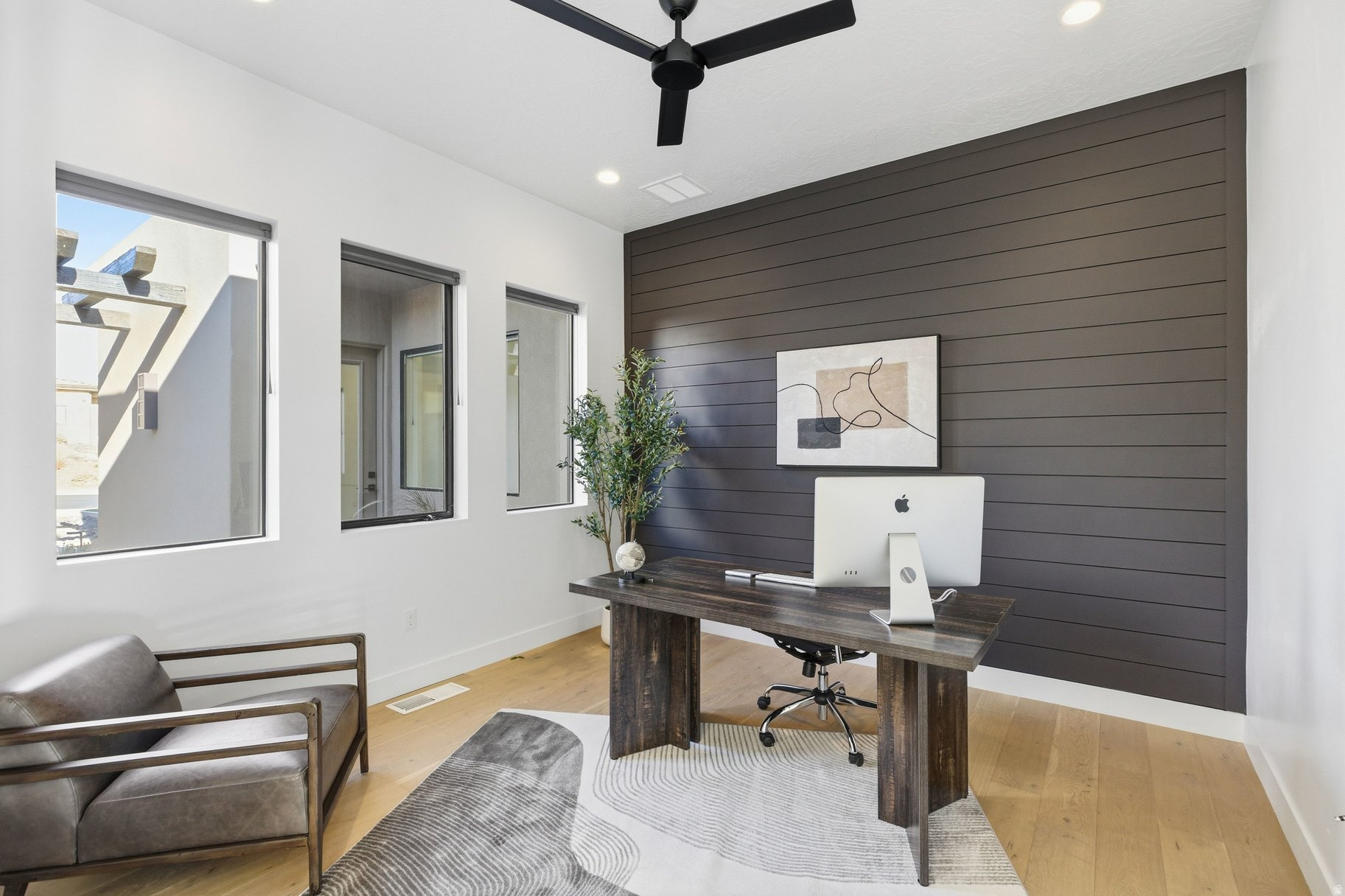 LEDGES OF ST GEORGE PH 10 - Residential
